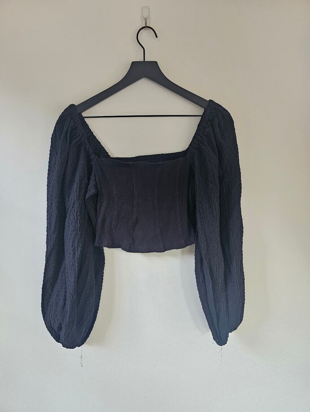 Urban Outfitters Black Puff-Sleeve Square-Neck Crop Top